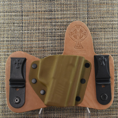 25292 CrossBreed® MiniTuck for SIG P365 . Right Hand . Horse . Coyote Tan Pocket