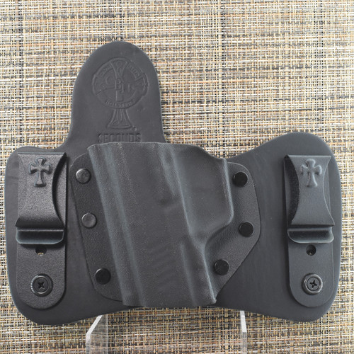 25357 CrossBreed® MiniTuck for SIG P365 X MACRO / FUSE . Left Hand . Black Cow
