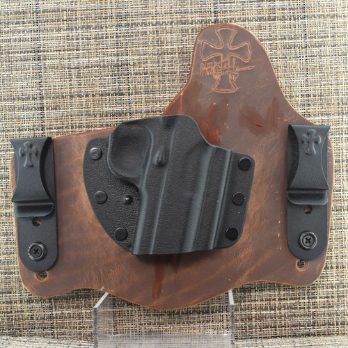 25367 CrossBreed® SuperTuck for 1911 No Rail . Right Hand . Founders Series . Combat and Optic Cut