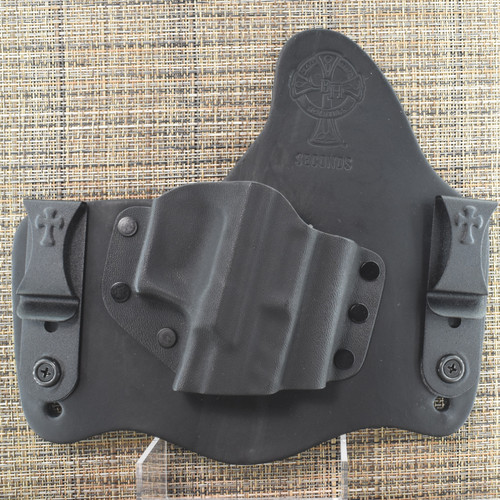 25376 CrossBreed® SuperTuck for SPRINGFIELD ECHELON with Suppressor Height Sights . Right Hand . Black Cow . Combat and Optic Cut