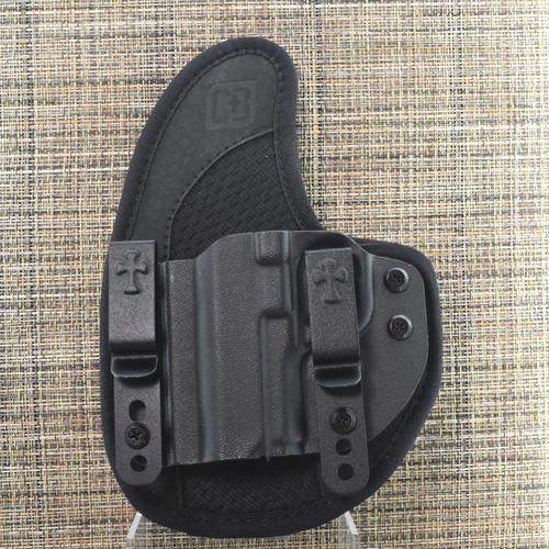 25507 CrossBreed® Reckoning for 1911 with rail 3 3/4" 4" 4 1/4" 4 1/2" . Right Hand . Comfort Backer . Optic Cut