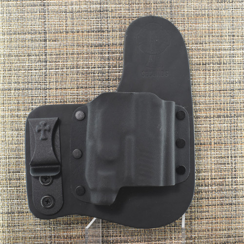 25519 CrossBreed® Freedom Carry for SIG P365 SERIES (all except X Macro) with SIG FOXTROT 365 XR . Right Hand . Black Cow . Optic Cut