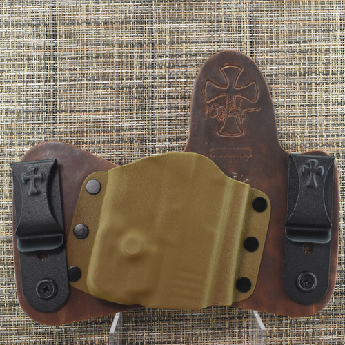 25544 CrossBreed® MiniTuck for GLOCK 43mos/43xmos/48mos WITH RAIL  and STREAMLIGHT TLR-6 . Right Hand . Founders Leather . Coyote Tan Pocket