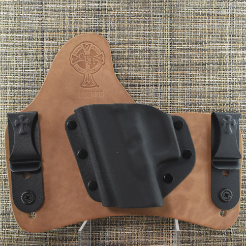 25592 CrossBreed® SuperTuck for GLOCK 26/27/28 . Left Hand . Horse . Combat Cut