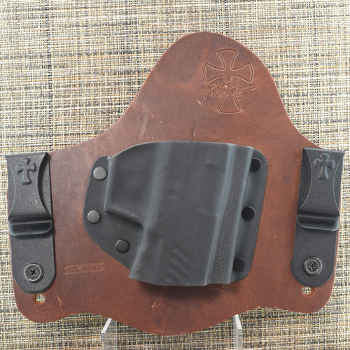 26002 CrossBreed® SuperTuck for TISAS PX-9 . Right Hand . Founders Leather