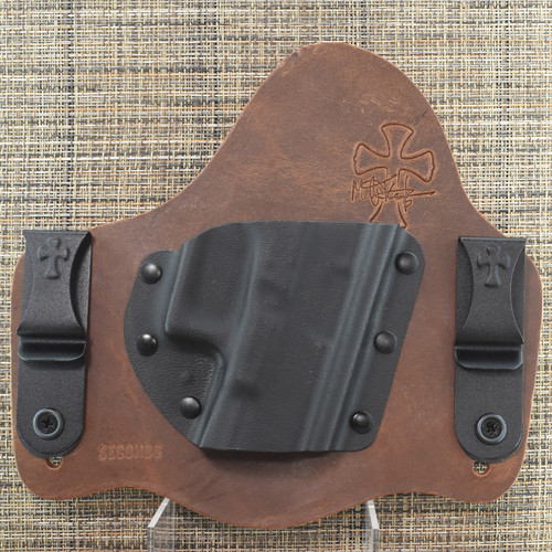 26012 CrossBreed® SuperTuck for GLOCK 17/19 . Right Hand . Founders Leather