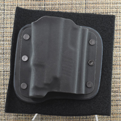 MP428 CrossBreed® Modular Pocket for SIG P365 SERIES (all except X Macro) with STREAMLIGHT TLR-7 SUB . Right Hand . Black Cow . Optic Cut