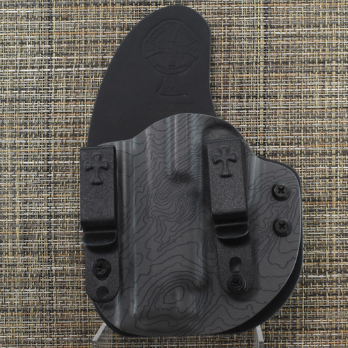 26101 CrossBreed® Reckoning for SIG P365XL . Left Hand . Black Cow . Terrain Grey pocket . Optic Cut