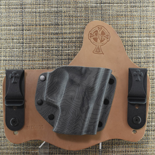 26131 CrossBreed® SuperTuck for SIG P228 / P229 with rail . Right Hand . Horse . Terrain Grey Pocket . Combat Cut