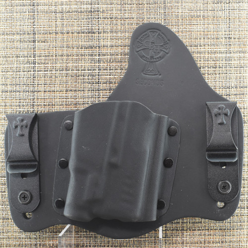 26138 CrossBreed® SuperTuck for SPRINGFIELD HELLCAT PRO with STREAMLIGHT TLR-7 SUB . Right Hand . Black Cow . Combat and Optic Cut