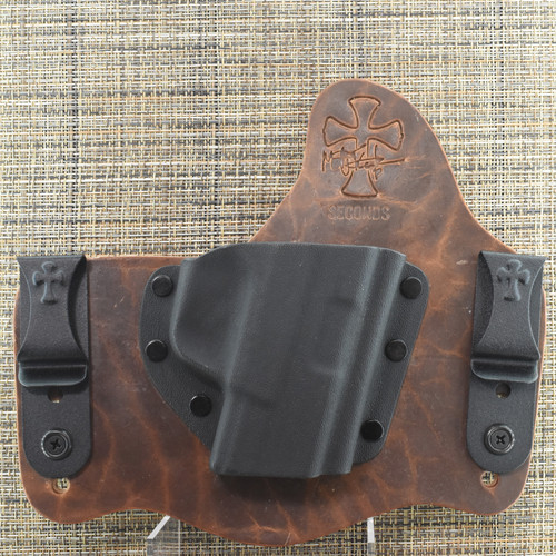 26165 CrossBreed® SuperTuck for SPRINGFIELD XDE . Right Hand . Founders Leather . Combat Cut