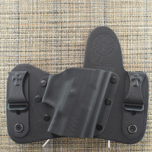 26177 CrossBreed® MiniTuck for TAURUS GX2 . Right Hand . Black Cow