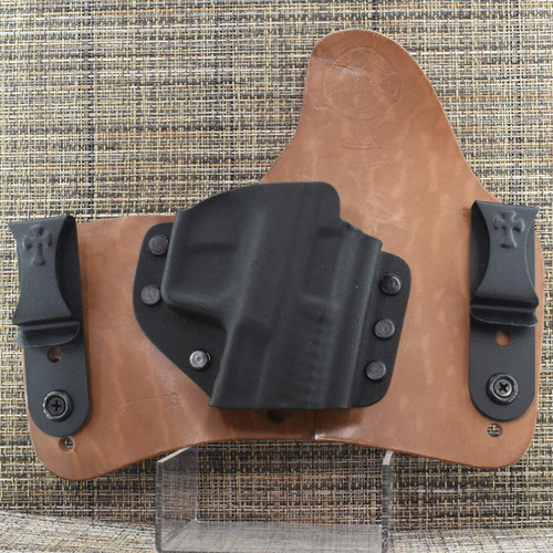 26202 CrossBreed® SuperTuck for SMITH & WESSON SHIELD X . Right Hand . Horse . Combat and Optic Cut