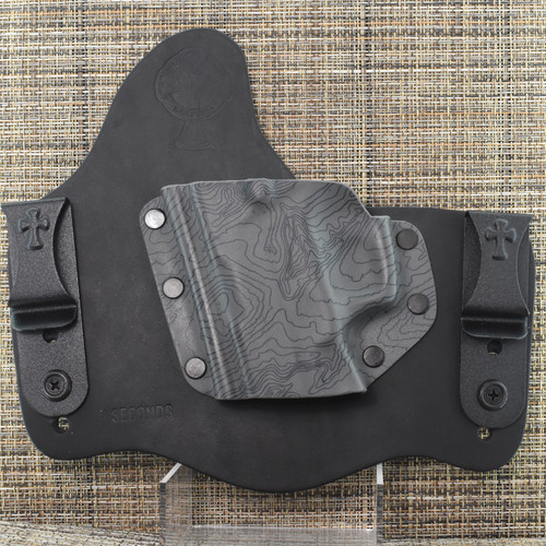 26246 CrossBreed® SuperTuck for TAURUS G3 SERIES . Left Hand . Black Cow . Terrain Grey Pocket . Combat Cut