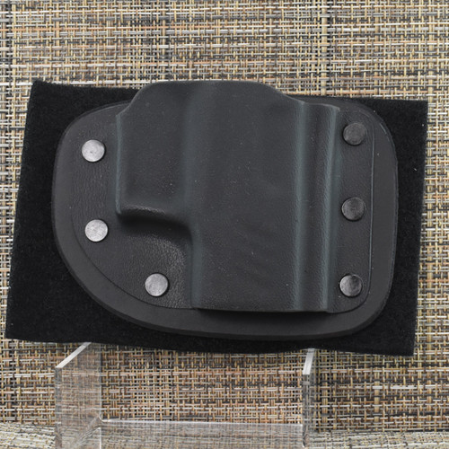 MP463 CrossBreed® Modular Pocket for TAURUS GX4 SERIES ( no rail ) . Right Hand . Black Cow . Optic Cut