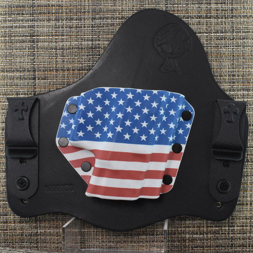 26256 CrossBreed® SuperTuck for SPRINGFIELD ECHELON . Right Hand . Black Cow . Americana Pocket