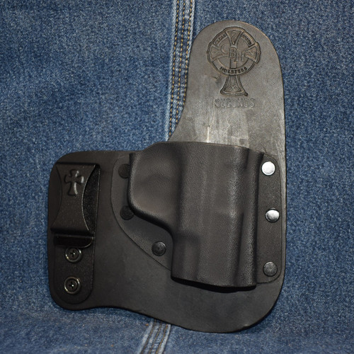 15039 CrossBreed Freedom Carry SMITH & WESSON SHIELD 9/40 / Right Hand / Black Cow