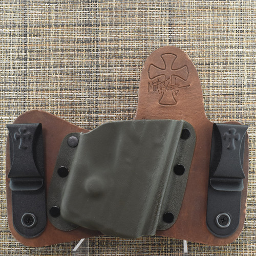 16733 CrossBreed® MiniTuck for GLOCK 42 with STREAMLIGHT TLR-6 . Right Hand . Founders Leather . Olive Drab Pocket