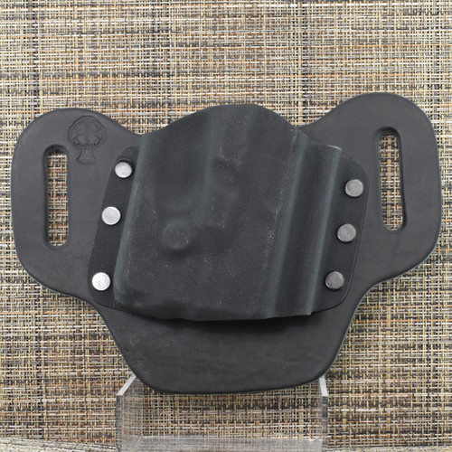17978 CrossBreed® DropSlide . GLOCK 26 with STREAMLIGHT TLR-6 . Right Hand . Black Cow . Optic Cut