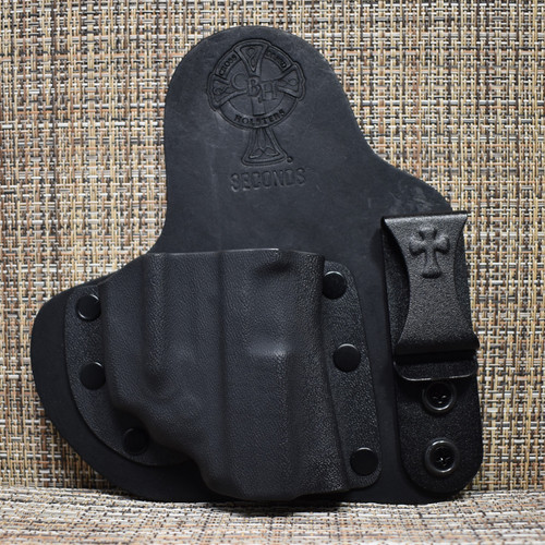 18768 CrossBreed® Appendix Carry . SIG P938 with SIG LIMA 38 LASER . Right Hand . Black Cow