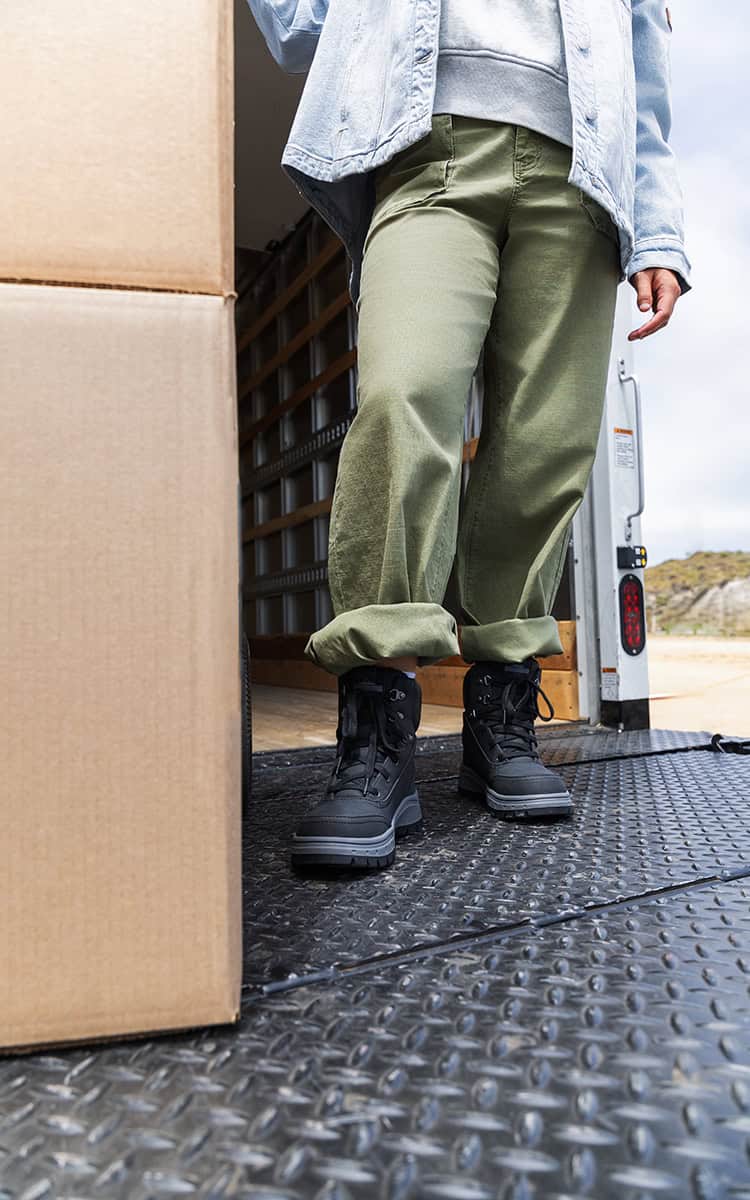 Composite toe DC WorkCrew footwear