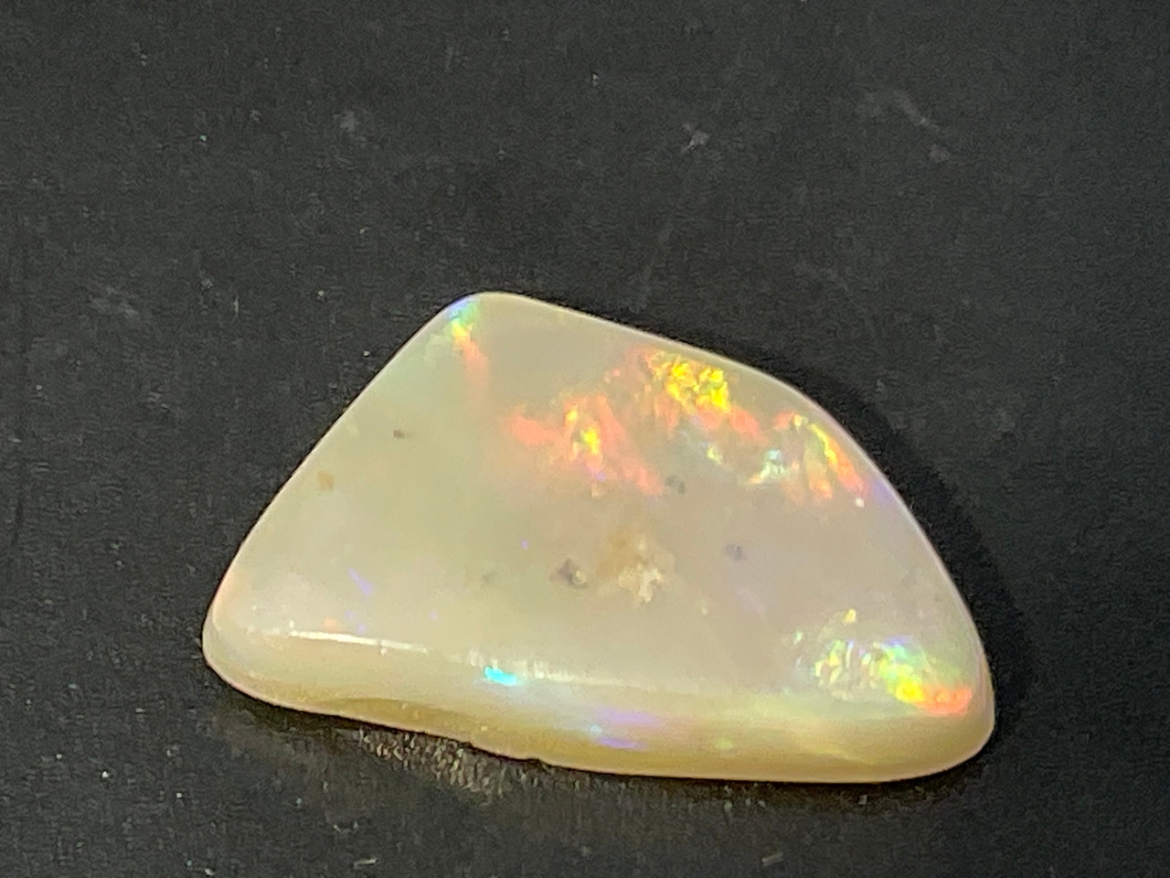 O&co Opale noble coober pedy australie lapidaire 46.85ct