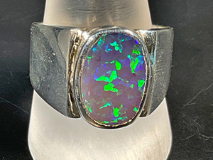 Australian Doublet Opal Ring 50.40 Carat Australian Doublet Opal Ring 50.40 Carat
