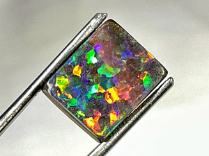 Australian Doublet Opal 4.40 Carat Australian Doublet Opal 4.40 Carat