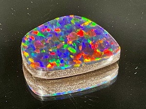 Australian Doublet Opal 7.10 Carat Australian Doublet Opal 7.10 Carat