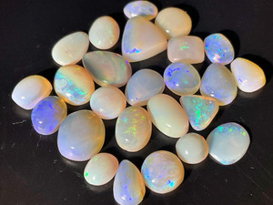 Multicolour Australian Coober Pedy Opal 25 Pc 22.25 Carat Multicolour Australian Coober Pedy Opal 25 Pc 22.25 Carat