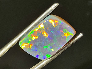 Australian Doublet Opal 4.05 Carat Australian Doublet Opal 4.05 Carat