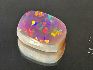 Australian Doublet Opal 4.05 Carat Australian Doublet Opal 4.05 Carat