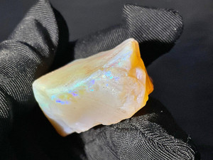 Australian Coober Pedy Uncut Rough Opal 141 Carat Australian Coober Pedy Uncut Rough Opal 141 Carat