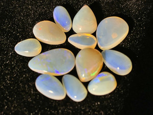 Australian Coober Pedy Opal 12 Pc 12.10 Carat Australian Coober Pedy Opal 12 Pc 12.10 Carat