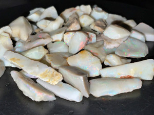 Australian Coober Pedy Multicolour Uncut Opal 184 Carat