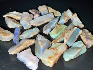Mintabie, Australian Multicolour Natural Rough Opal 96 Cts