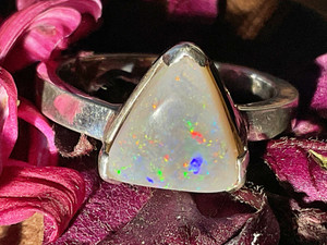 Natural Australian Coober Pedy White Opal Ring 23.05 Carat Natural Australian Coober Pedy White Opal Ring 23.05 Carat
