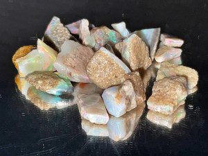 Mintabie, Australian Rough Small Opal 30.60 Carat