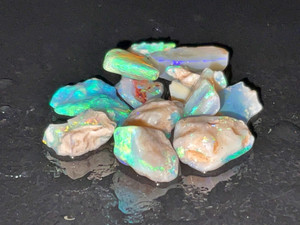 Australian Lightning Ridge Dark Small Rough Opal 4.00 Carat