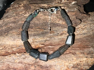 Australian Matrix Fairy Opal Tumble Beads Bracelet 93.10 Carat