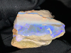 Australian Coober Pedy Natural Rough Solid Opal 161.90 Carat