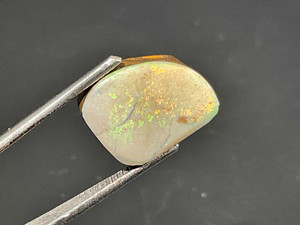 Doublet Opal 6.15 Carat Doublet Opal 6.15 Carat