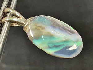 Opal Pendant 6.65 carat Opal Pendant 6.65 carat