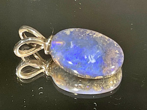 Opal Pendant 5.95 Carat Opal Pendant 5.95 Carat