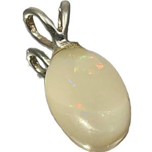 Solid Opal Pendant 4.70 Carat Solid Opal Pendant 4.70 Carat