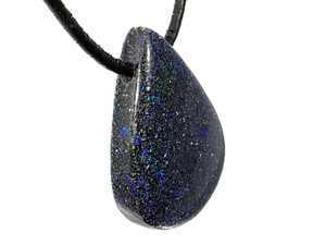 Matrix Opal Pendant 26.85 Carat