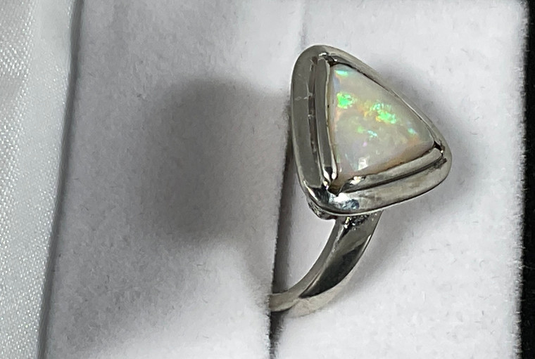 Opal Silver Ring 21.6 Carat