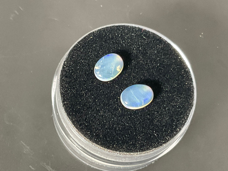 2 Piece Opals 0.85 Carat