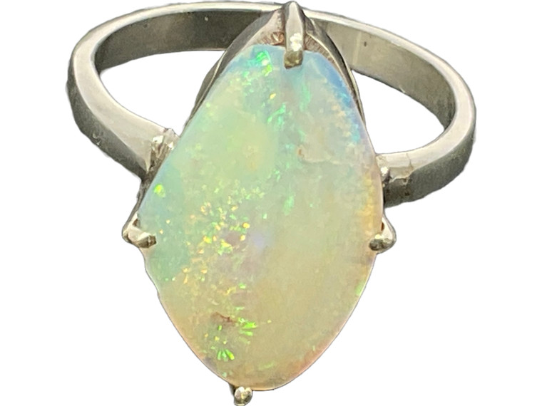 Opal Ring 19.90 carat