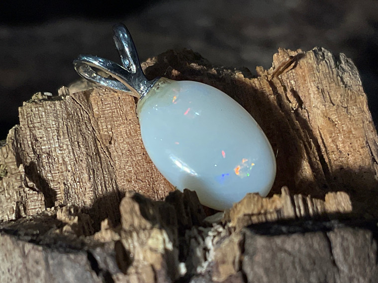Australian Natural Opal Pendant 4.70 Carat
